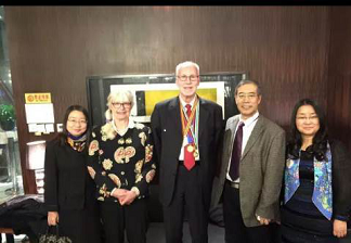 Jan-Christer Janson教授获奖后与马光辉、苏志国、顾铭研究员合影